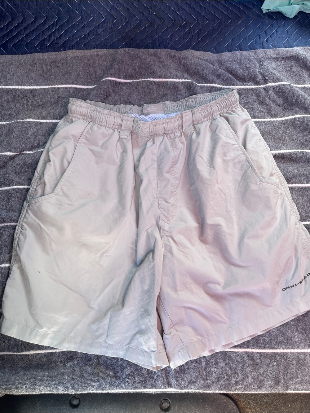 Columbia PFG Shorts Mens Small Gray Omni Shade Fishing Swim Trunks Mesh Lined.